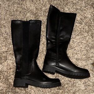 Women's Black Knee-High Boots